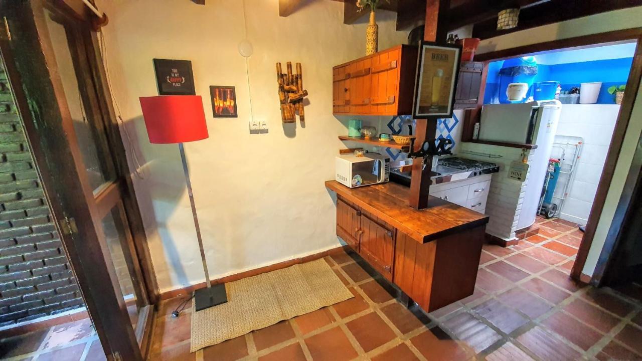 Appartement Chalé rústico e charmoso na praia para casal! à Ubatuba Extérieur photo