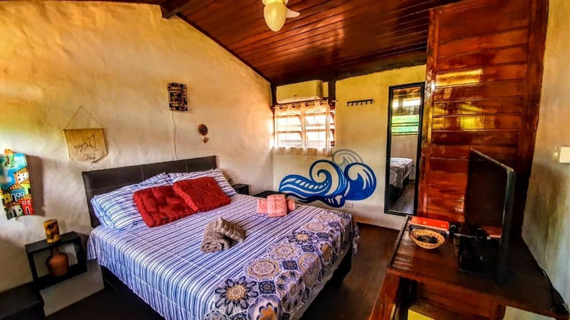 Appartement Chalé rústico e charmoso na praia para casal! à Ubatuba Extérieur photo