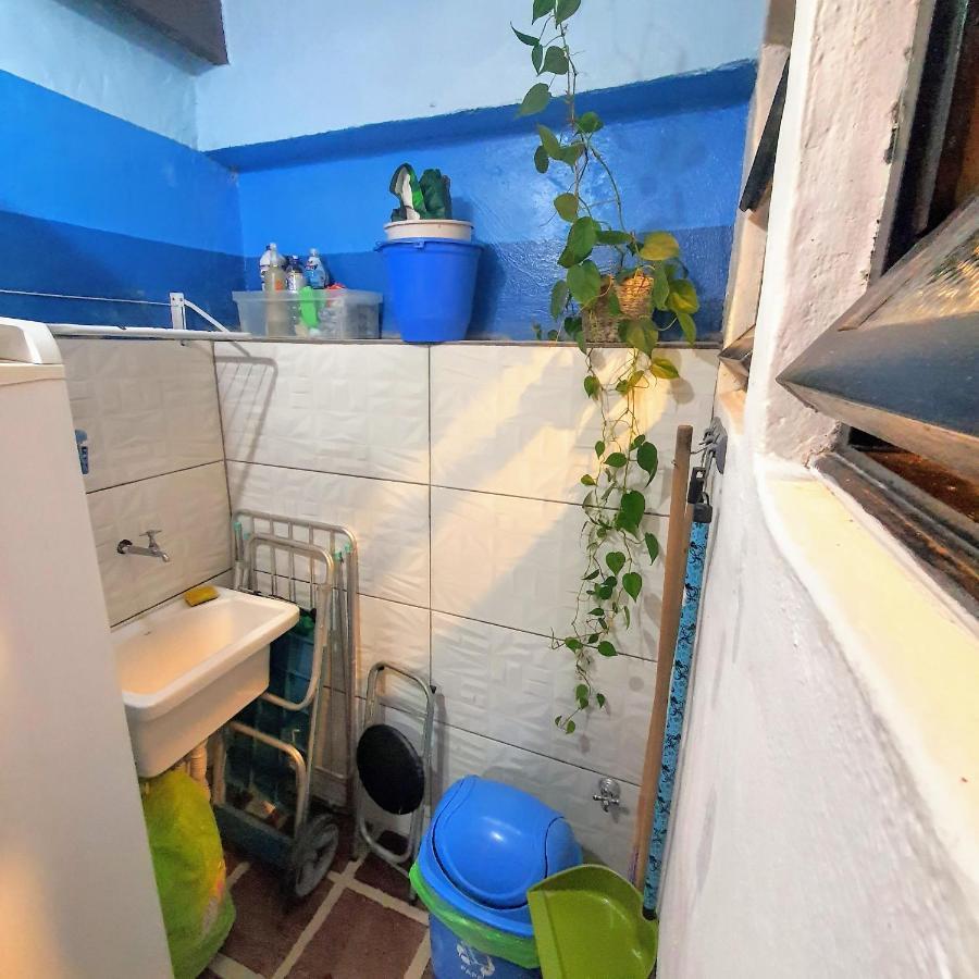 Appartement Chalé rústico e charmoso na praia para casal! à Ubatuba Extérieur photo